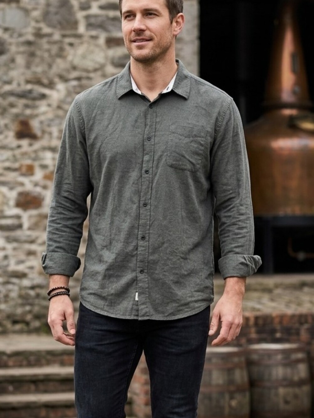 Men's Olive Green Casual Long-Sleeve Button-Down Shirt